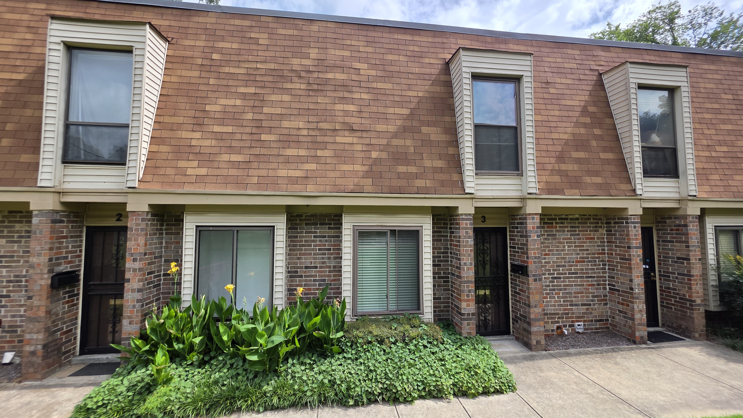 1896 Poplar Woods Circle East - 1